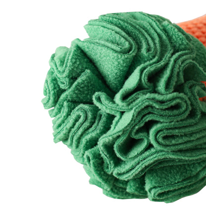 Carrot Sniff Toy - Squeaky & Plush Snuffle Mat for Rabbits, Dogs & Small Pets LUFTPETS