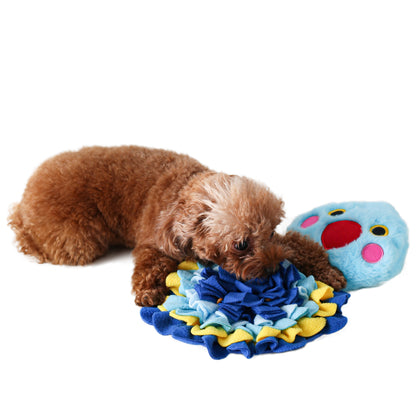 dog using bird snuffle mat